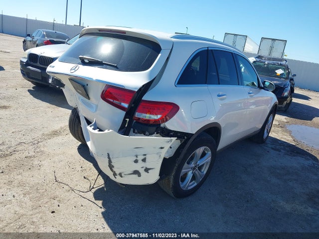 2018 MERCEDES-BENZ GLC 300 VIN: WDC0G4JB7JV090720