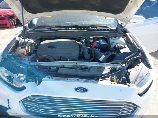 2015 FORD FUSION SE VIN: 3FA6P0HD5FR169443