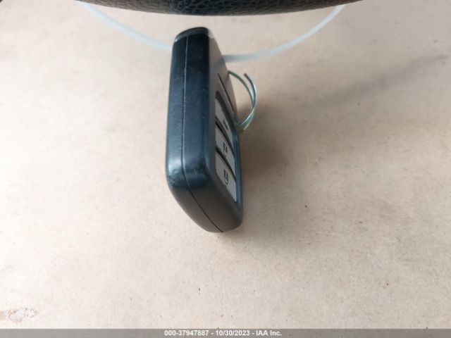 5FNYF5H16GB027680 Honda PILOT LX
