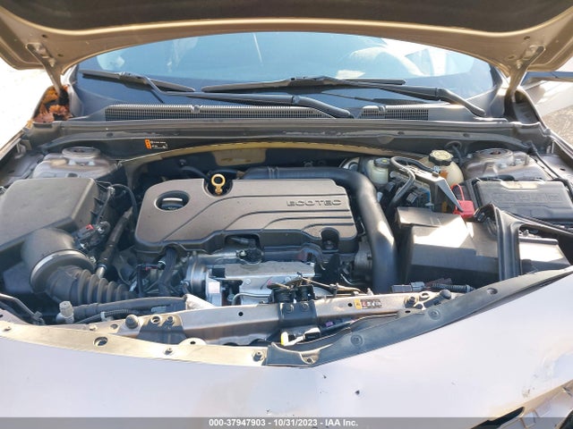 Chevrolet MALIBU LT 2018 1G1ZD5ST6JF268476 Image 10
