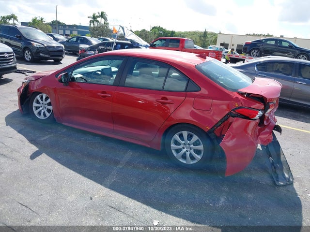 Toyota COROLLA LE 2021 5YFEPMAE2MP185909 Image 3