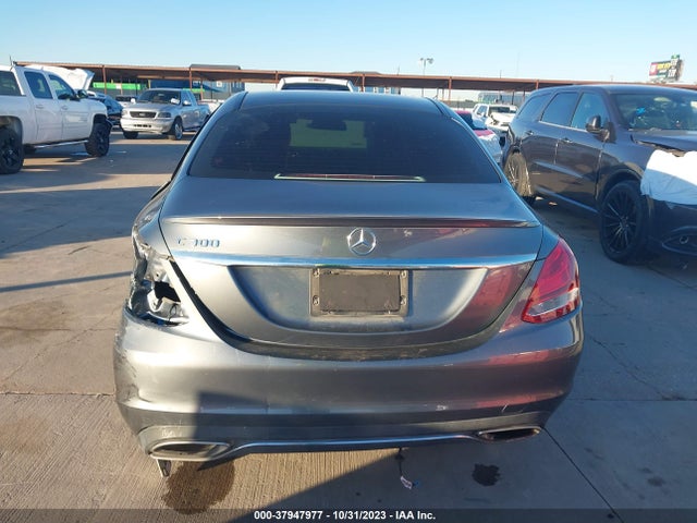 2017 MERCEDES-BENZ C 300 SPORT/LUXURY/ VIN: 55SWF4JB1HU198700