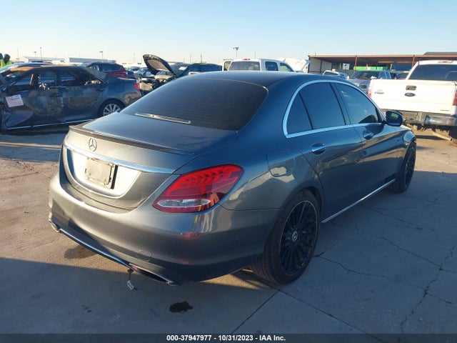 2017 MERCEDES-BENZ C 300 SPORT/LUXURY/ VIN: 55SWF4JB1HU198700