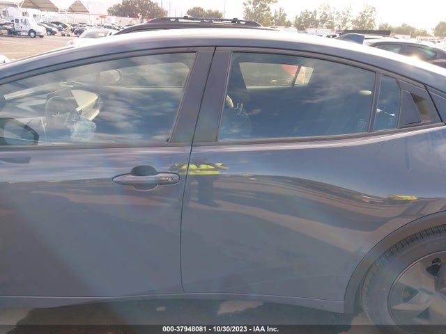 Toyota Prius Le 2023 JTDACAAU6P3000533 Image 15