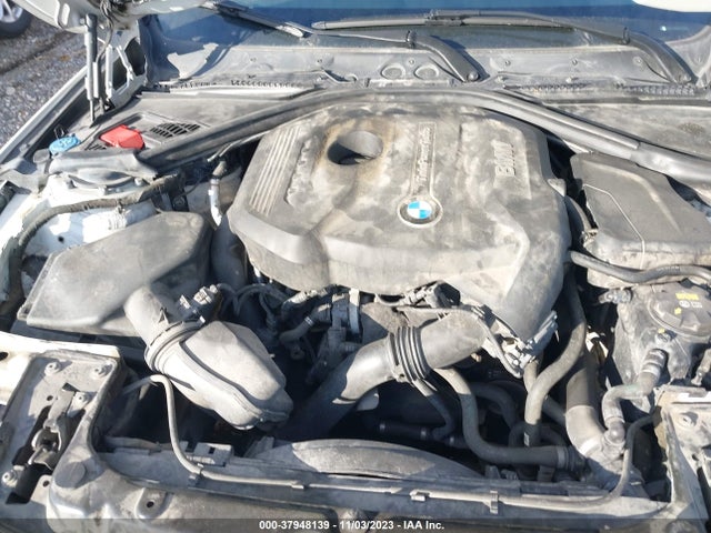 BMW 330i Xdrive 2017 WBA8D9G58HNU60516 Image 10