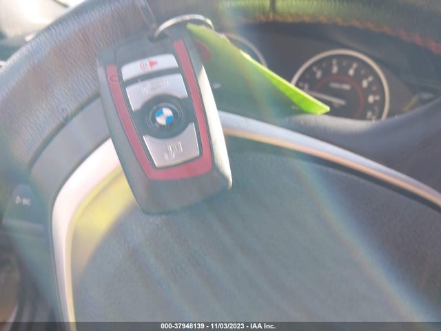 BMW 330i Xdrive 2017 WBA8D9G58HNU60516 Image 11