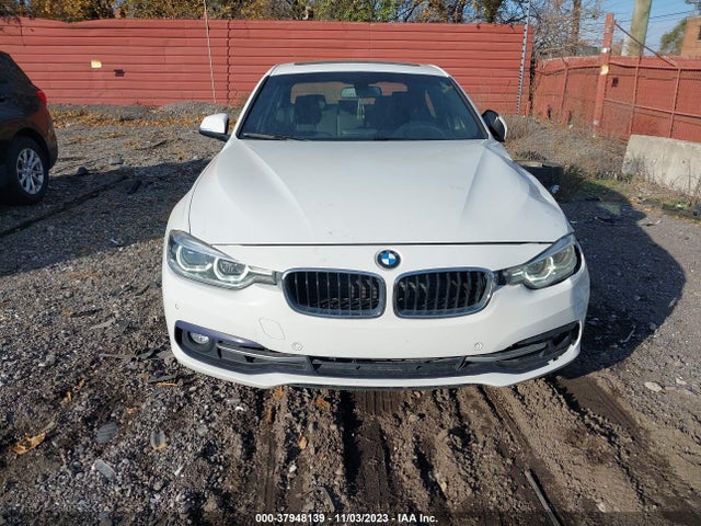 BMW 330i Xdrive 2017 WBA8D9G58HNU60516 Image 12