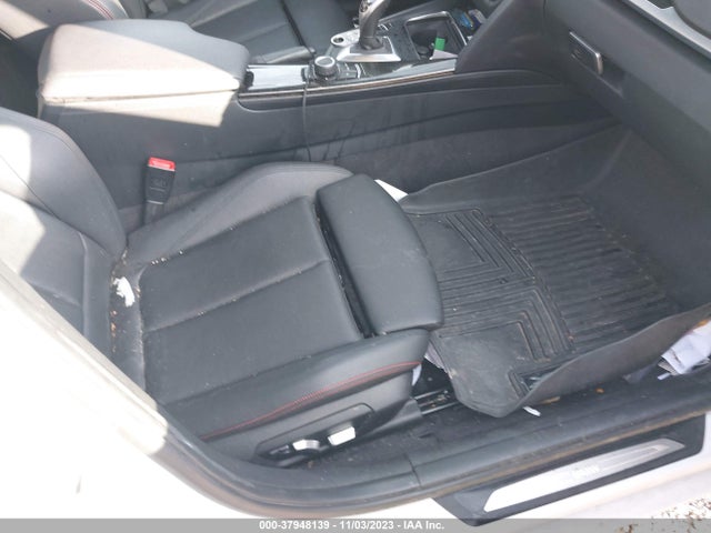 BMW 330i Xdrive 2017 WBA8D9G58HNU60516 Image 5