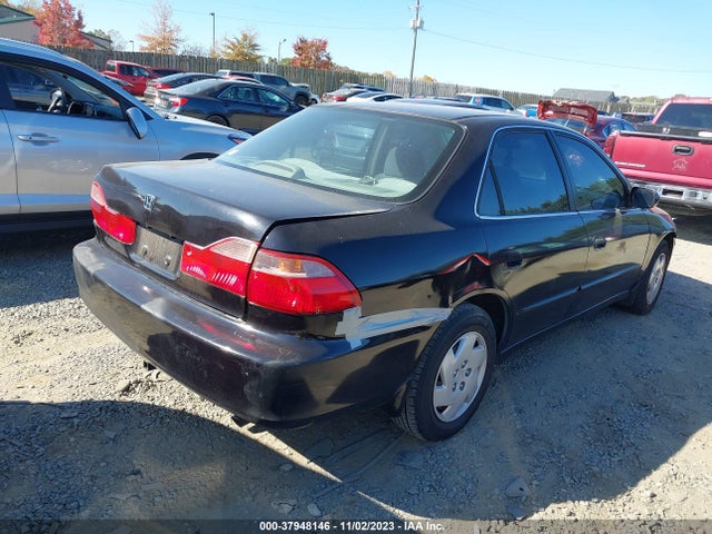 1998 HONDA ACCORD SDN LX VIN: 1HGCG1644WA016294