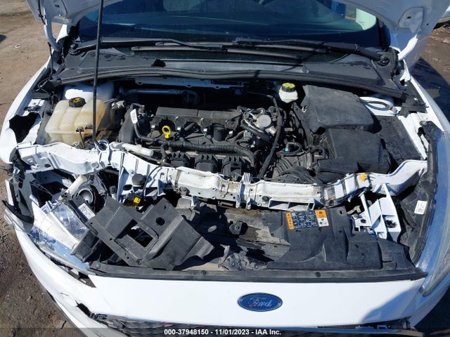 Ford FOCUS SE 2017 1FADP3F20HL316067 Image 10