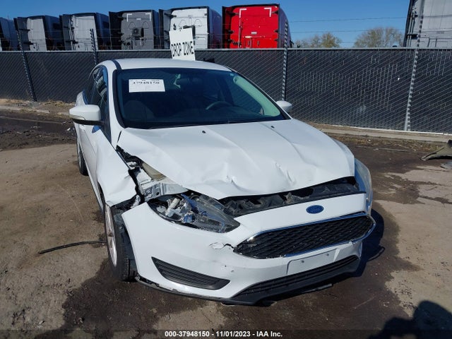 Ford FOCUS SE 2017 1FADP3F20HL316067 Image 6