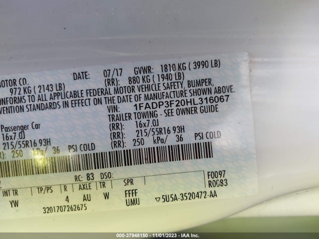 Ford FOCUS SE 2017 1FADP3F20HL316067 Image 9