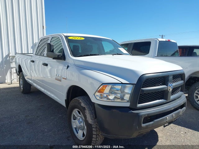 2018 3C6UR5HJ5JG348771 main image