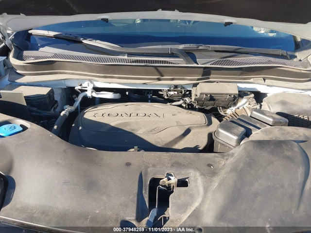 37948259 :رقم المزاد ، 5FNYF7H57MB014138 vin ، 2021 Honda Passport Ex-l مزاد بيع