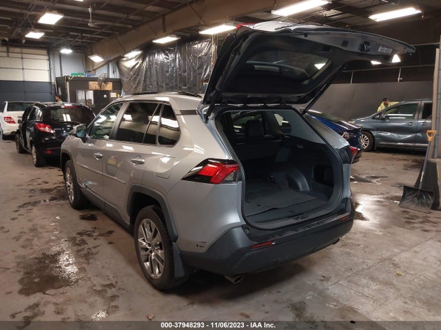 2021 TOYOTA RAV4 XLE PREMIUM VIN: 2T3A1RFV3MC190422