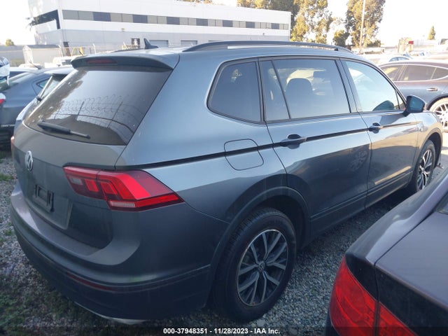 3VV1B7AX4MM034773 Volkswagen TIGUAN S