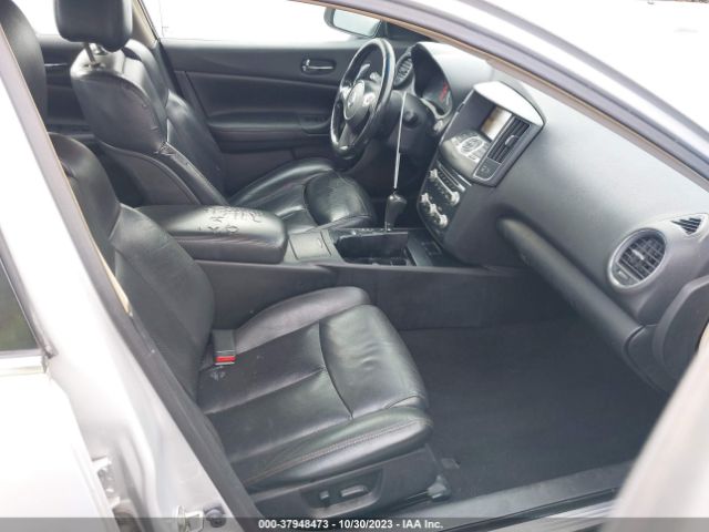 1N4AA5APXEC473250 Nissan Maxima 3.5 Sv