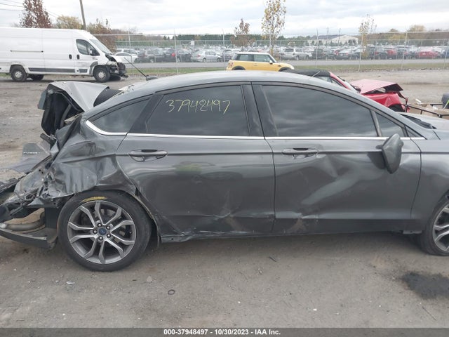 2017 FORD FUSION SE VIN: 3FA6P0HD7HR203885
