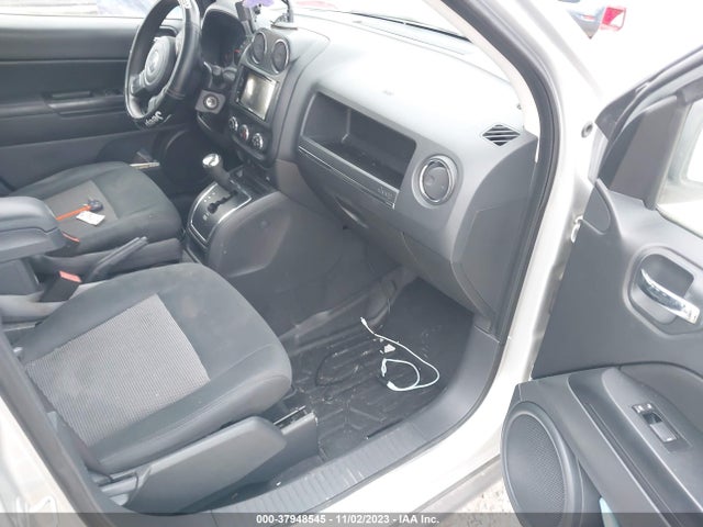 2012 JEEP COMPASS SPORT VIN: 1C4NJCBA5CD609950