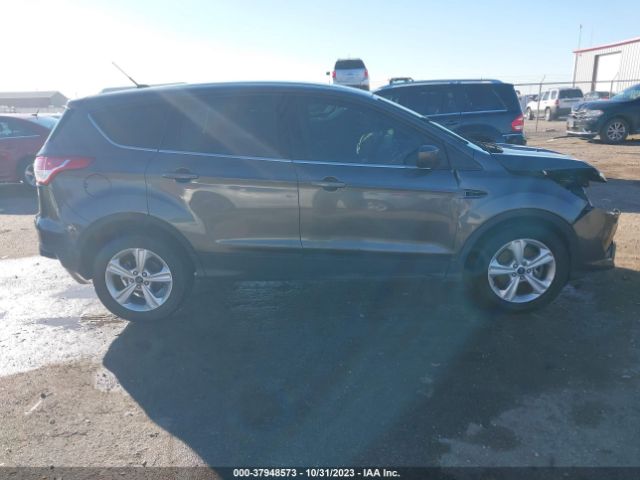 1FMCU9GX0FUB06034 Ford ESCAPE SE