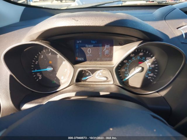 1FMCU9GX0FUB06034 Ford ESCAPE SE