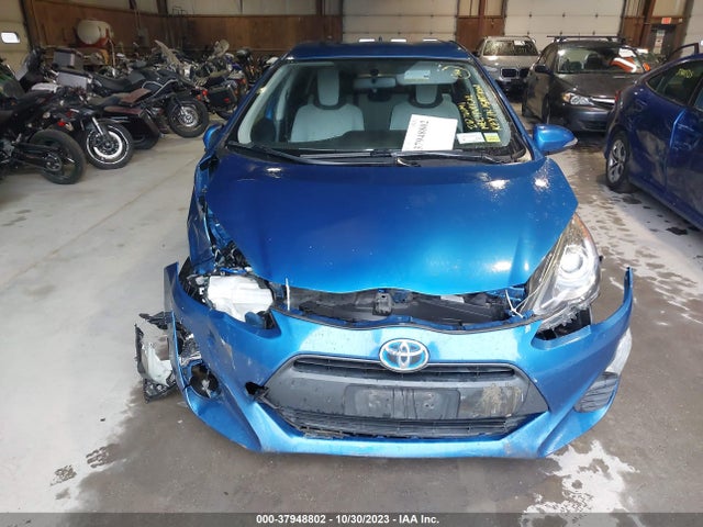 Toyota Prius C One/two/three/four 2016 JTDKDTB33G1123480 Image 12