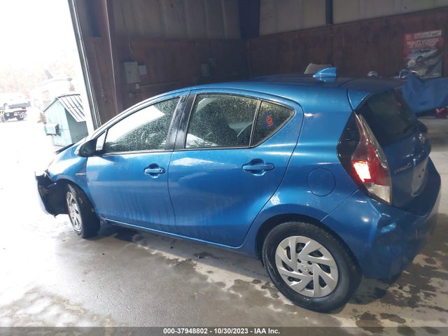 Toyota Prius C One/two/three/four 2016 JTDKDTB33G1123480 Image 14