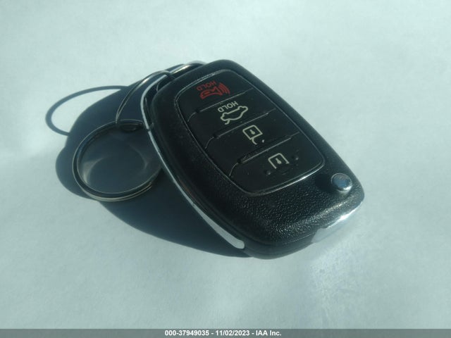 2017 HYUNDAI SONATA VIN: 5NPE24AF2HH522105