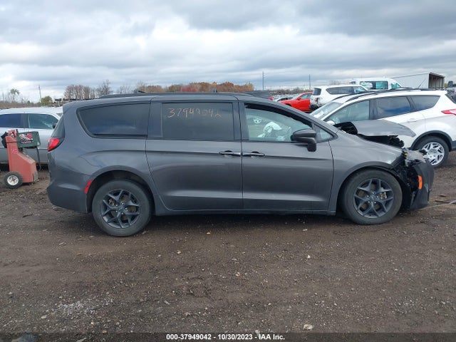 Chrysler Pacifica Touring L 2018 2C4RC1BG5JR332733 Image 13