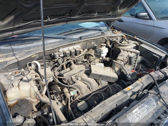 2006 FORD ESCAPE XLT/XLT SPORT VIN: 1FMYU03146KA42496