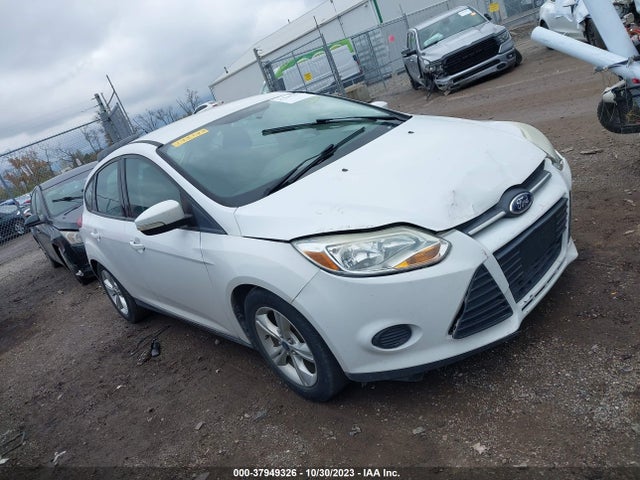 2014 FORD FOCUS SE VIN: 1FADP3K25EL194128