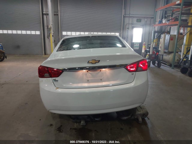 Chevrolet IMPALA 1LT 2018 2G1105S39J9170155 Image 17
