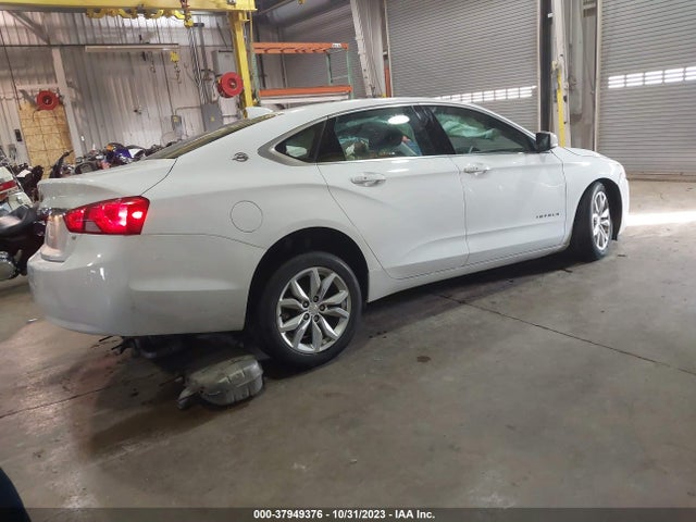 Chevrolet IMPALA 1LT 2018 2G1105S39J9170155 Image 4