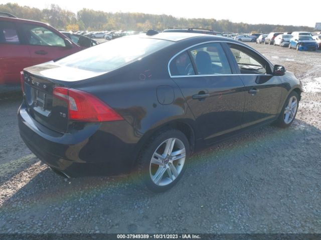 YV1612FS8E2295852 Volvo S60 T5