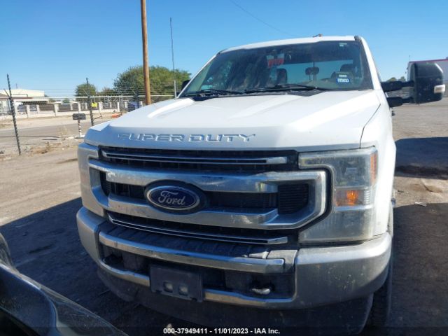 1FT7W2BT6NEE21649 Ford F-250 Xlt