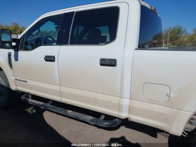 1FT7W2BT6NEE21649 Ford F-250 Xlt