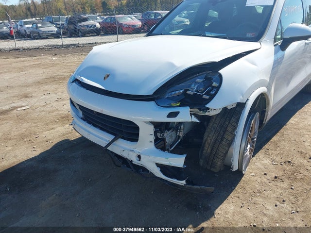 2018 PORSCHE CAYENNE WP1AA2A27JKA06380 Photo 5