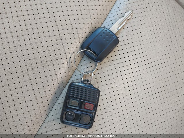 2006 MERCURY MOUNTAINEER PREMIER VIN: 4M2EU48876UJ13550
