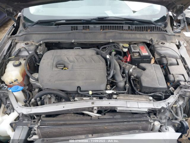 3FA6P0HD7ER303206 Ford FUSION SE