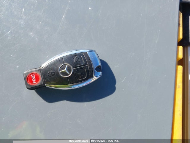 2009 MERCEDES-BENZ C-CLASS 3.0L VIN: WDDGF54X39F269045