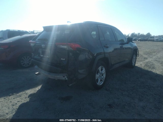 Toyota Rav4 Xle 2019 JTMW1RFV6KD015886 Image 4