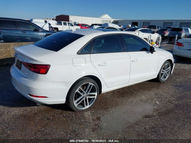 WAUAUGFF5H1044558 Audi A3 Sedan Premium