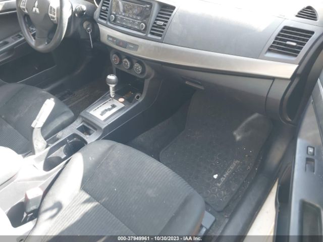 JA32U2FUXFU024082 Mitsubishi LANCER ES