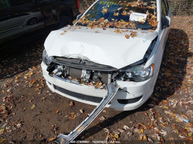 JA32U2FUXFU024082 Mitsubishi LANCER ES