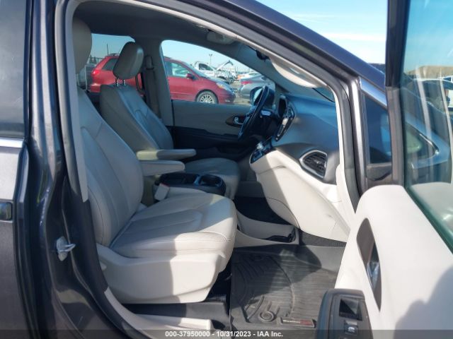 2018 CHRYSLER PACIFICA 2C4RC1BG8JR126564 Photo 4