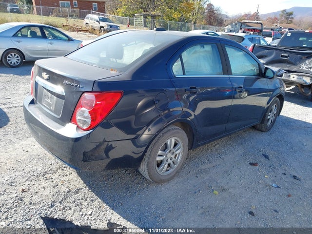 Chevrolet Sonic Lt Auto 2016 1G1JC5SH4G4124733 Image 4