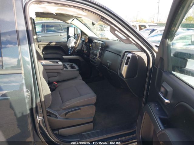 1GCVKREC0HZ153864 Chevrolet Silverado 1500 1lt/2lt