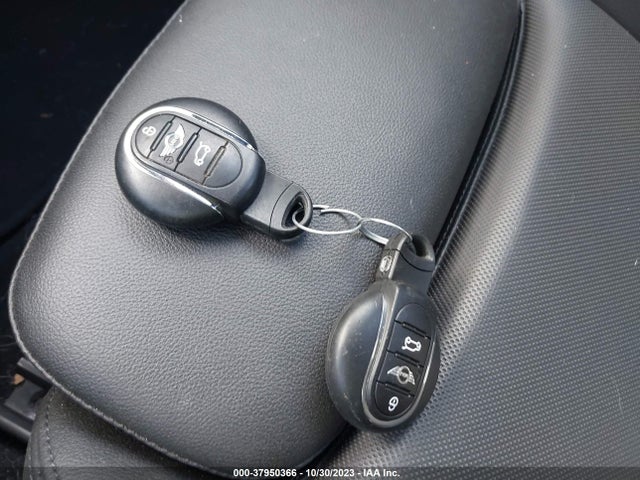 2017 MINI HARDTOP WMWXU3C37H2F48376 Photo 10