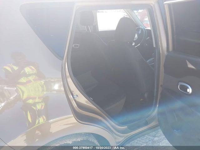 KIA Soul 2015 KNDJN2A29F7163957 Image 8