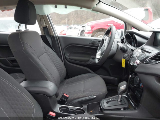 3FADP4BJ3KM137644 Ford FIESTA SE